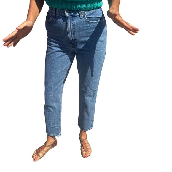 Vintage 90s Jones Sport Mom Jeans – High Waisted Straight Leg Denim - Picture 4 of 8